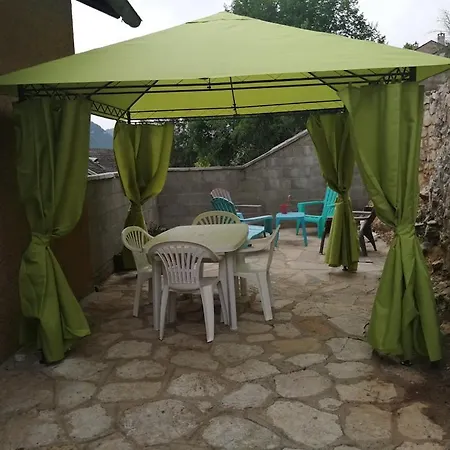 Les Lavandes De Capluc