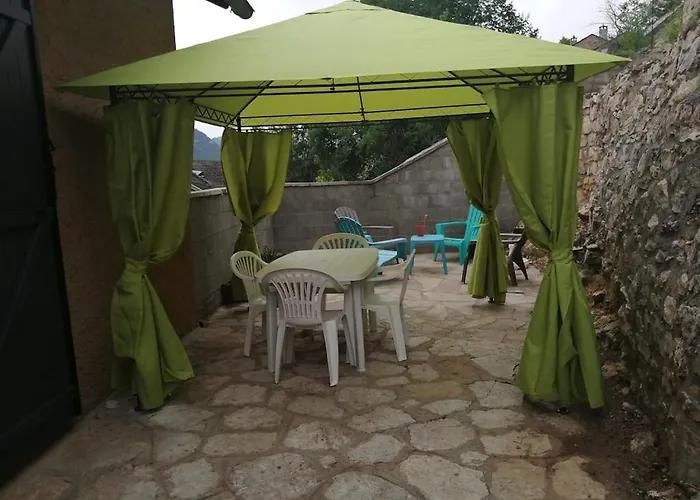 Les Lavandes De Capluc